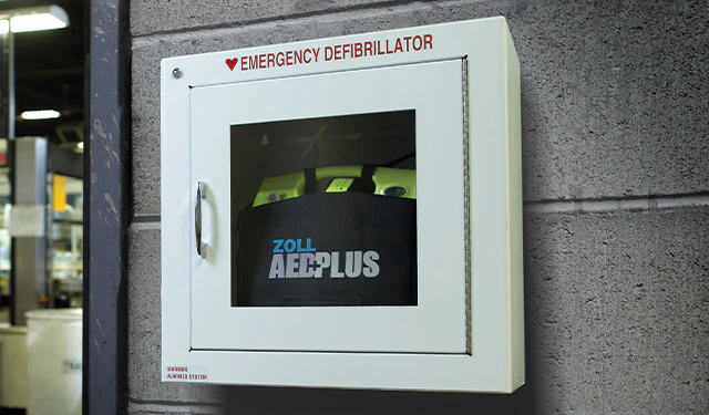 ZOLL AED Plus (Fully Automatic) - Image 6